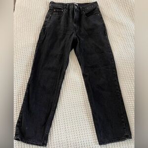 NWOT Abercrombie & Fitch Black Ankle Straight Ultra High Rise Jean